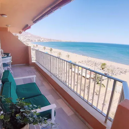 Spacious Flat In - Boliches *