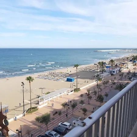 Spacious Flat In - Boliches