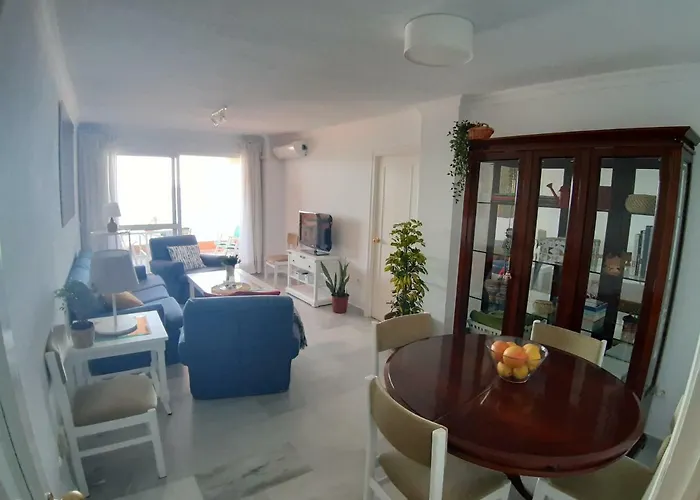 Spacious Flat In - Boliches Apartamento *