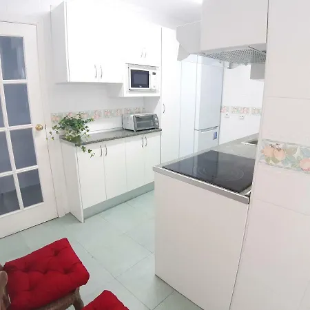 Spacious Flat In - Boliches Apartment