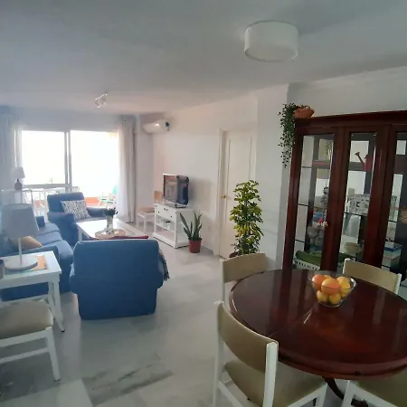 Spacious Flat In - Boliches Apartment *