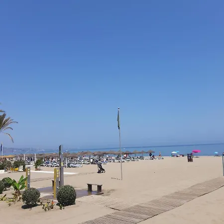 Spacious Flat In - Boliches Apartment *