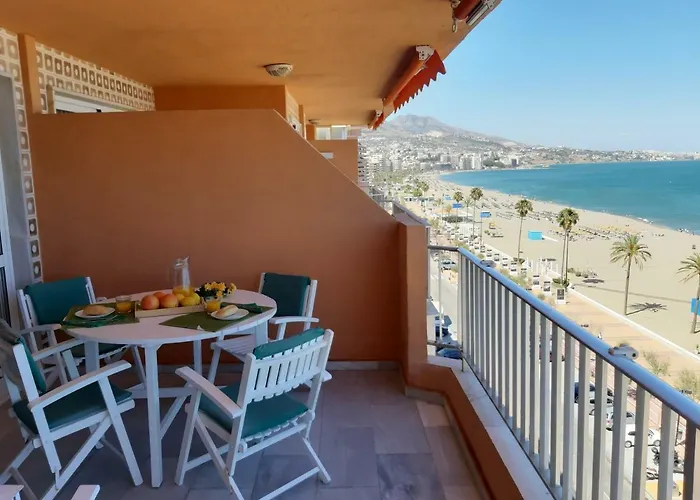 Spacious Flat In - Boliches